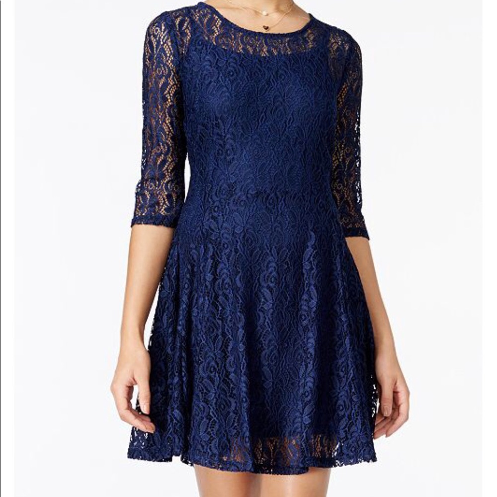 Juniors lace dress. A-line silhouette.